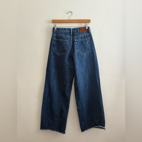 Lot 2 Hidden ‘NORI’ Size 25 High Waisted Wide Leg Jeans, Medium Wash, EUC - Picture 3 of 15
